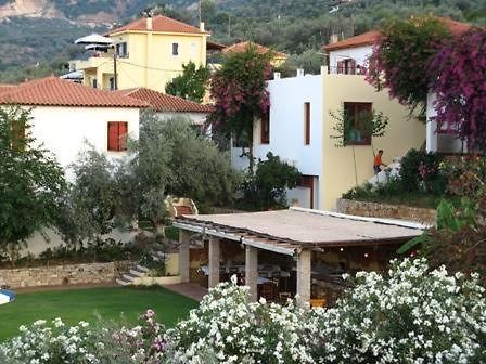 Hotel Heleni Apartments Epidaurus Экстерьер фото