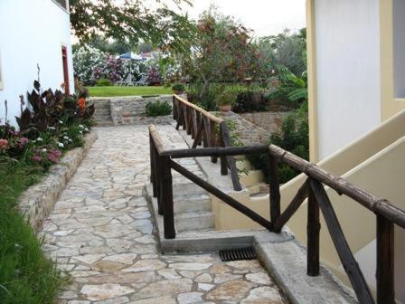 Hotel Heleni Apartments Epidaurus Экстерьер фото